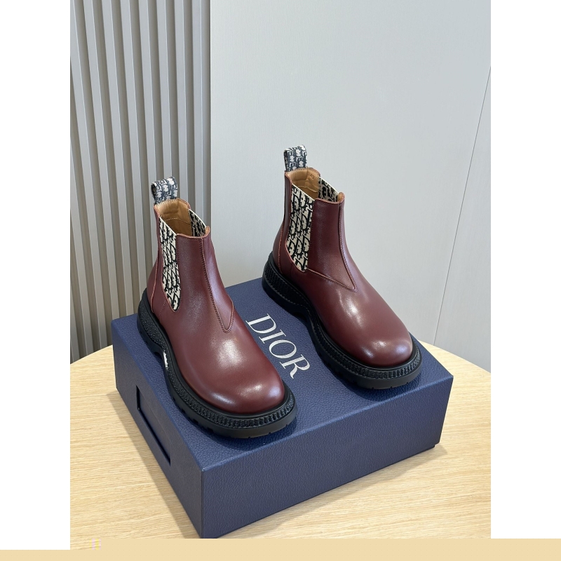 ch**an D*or boots